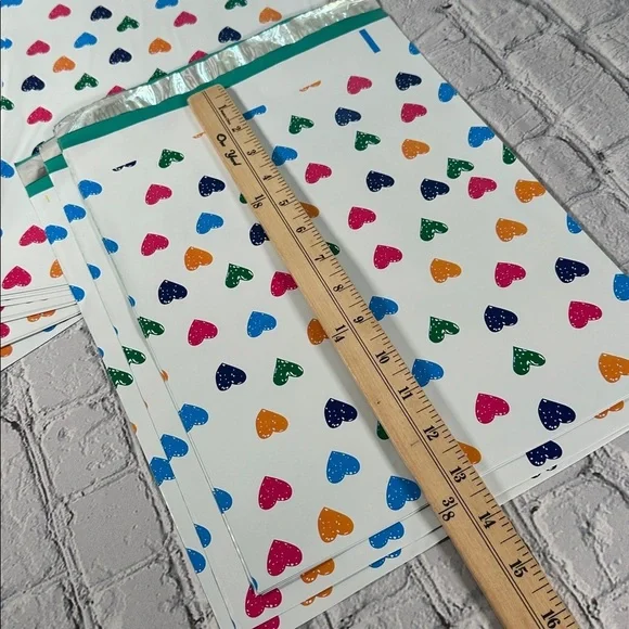 Poly Mailers 50 Pack 10x13 Colorful Hearts Design Pink Blue Orange Green - Picture 7 of 7